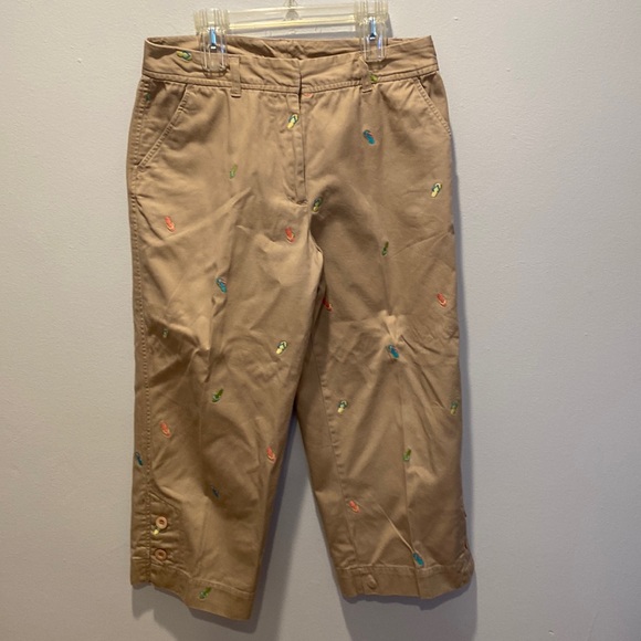 Capris size 8p Like New - Picture 2 of 8